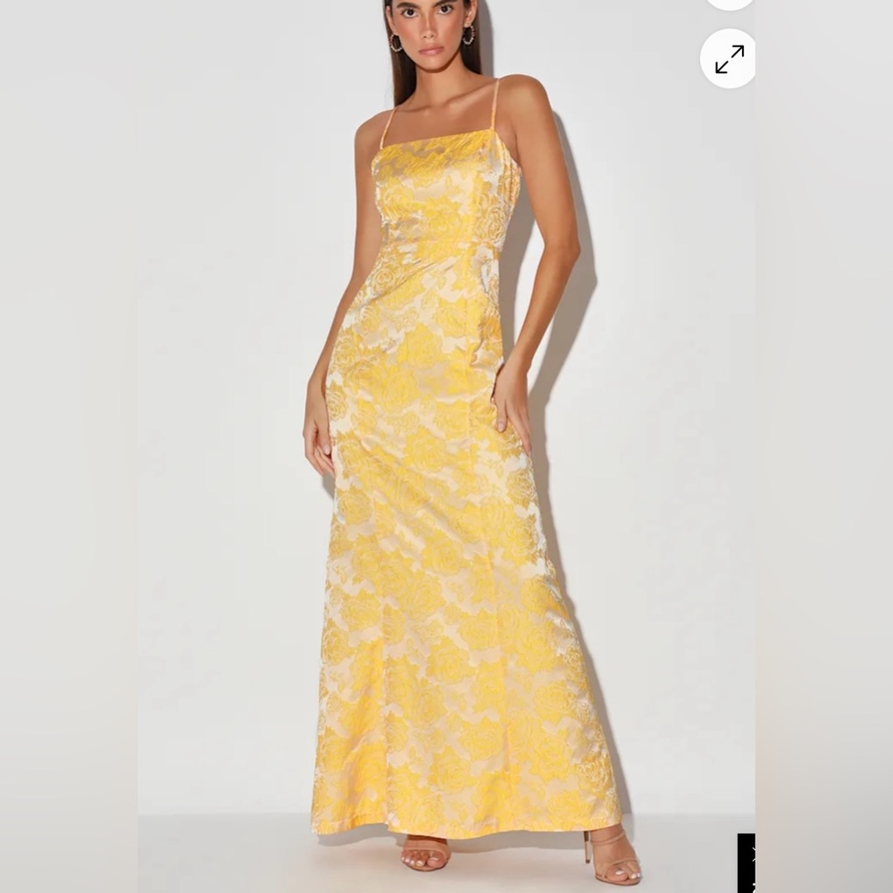 Lulu's Yellow and Cream Strapless Lace Maxi Dress